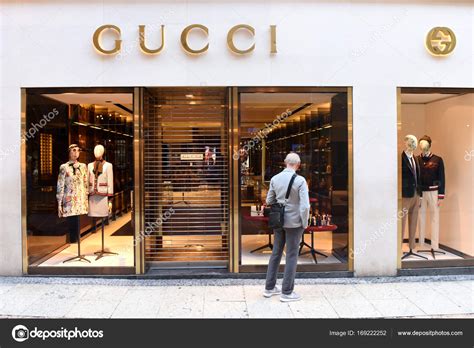 boutique gucci verona|Gucci.